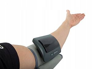 Ηλεκτρονικό Πιεσόμετρο Μπράτσου Αυτόματης Μέτρησης Πίεσης & Παλμών Ακριβής & Άνετη Παρακολούθηση Στο Σπίτι