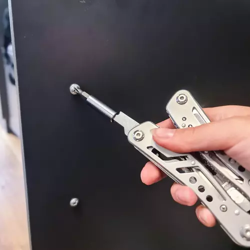 Πολυεργαλείο Trizand Multitool 13 σε 1 με Σετ 11 Μύτες & Θήκη. Ιδανικό για Εξωτερικές Δραστηριότητες & Καθημερινή Χρήση 15 x 16 x 2 cm