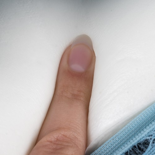 Malatec Ορθοπεδικό μαξιλάρι μέσης με αφρό μνήμης & εργονομικό σχεδιασμό. Άνεση & ανακούφιση